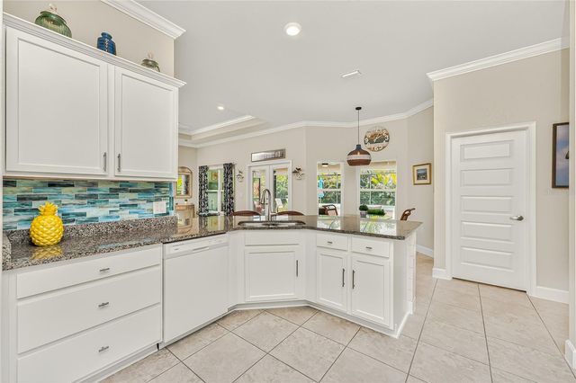 185 HERCULES DRIVE, Rotonda West, FL 33947