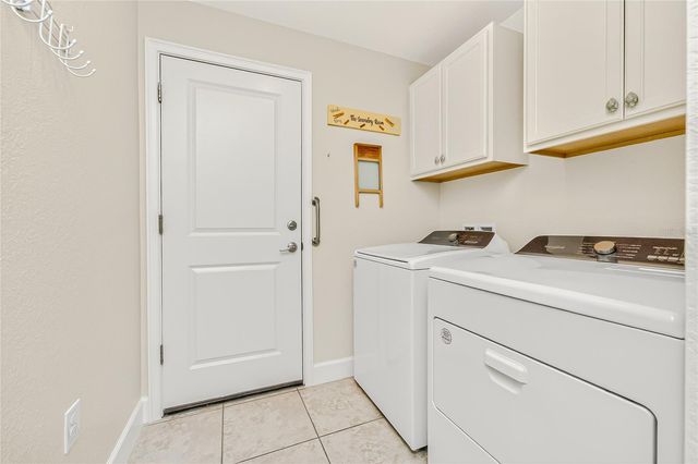 185 HERCULES DRIVE, Rotonda West, FL 33947