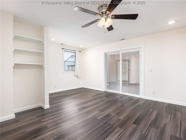 4208 River Avenue, South Charleston, WV 24309