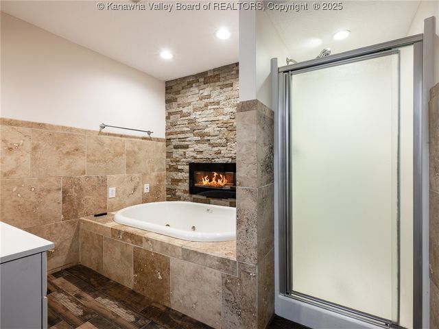 4208 River Avenue, South Charleston, WV 24309