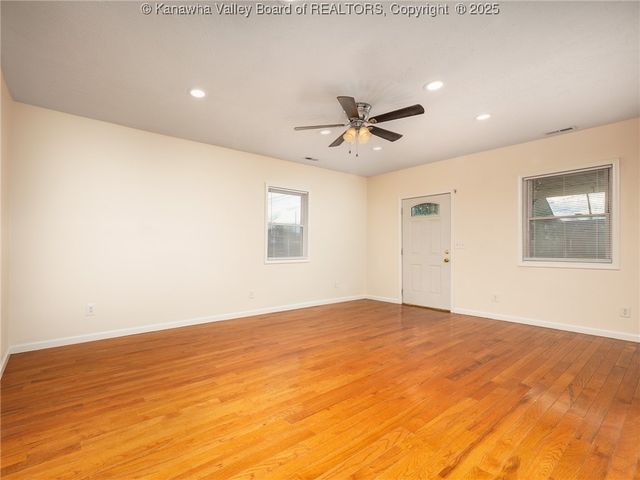 4208 River Avenue, South Charleston, WV 24309