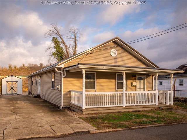 4208 River Avenue, South Charleston, WV 24309