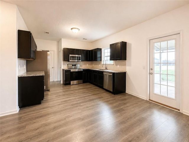 237 Bobwhite Trail NE, Ludowici, GA 31316