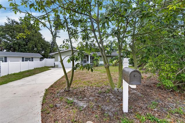 2115 EUCLID CIRCLE E, Clearwater, FL 33764