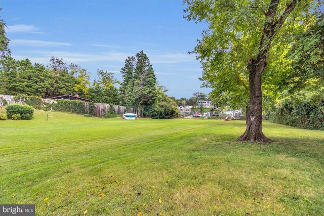 1444 GREGG DR, Lusby, MD 20657