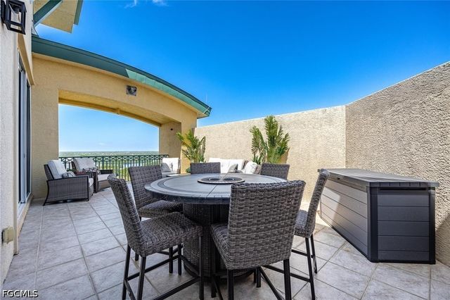 3426 Hancock Bridge PKWY PH05, North Fort Myers, FL 33903