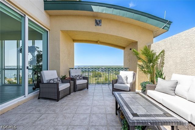 3426 Hancock Bridge PKWY PH05, North Fort Myers, FL 33903