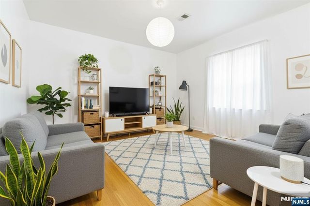 492 Springfield Avenue, Newark, NJ 07103