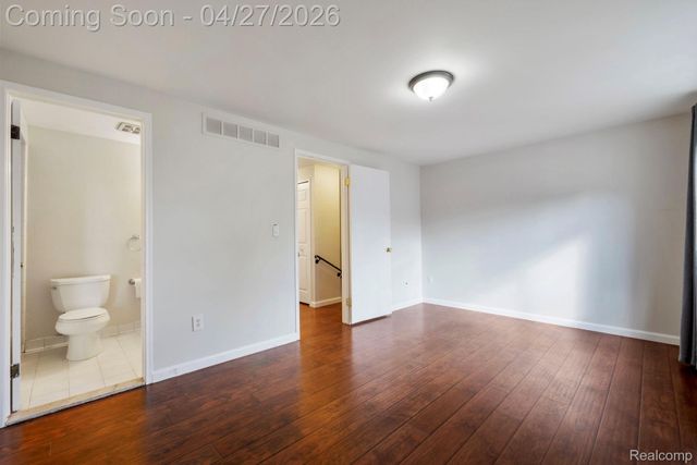 36614 Park Place Drive 68, Sterling Heights, MI 48310