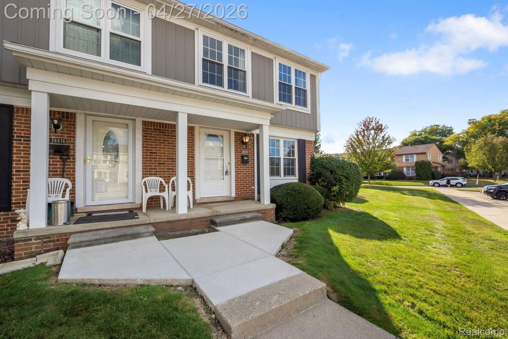 36614 Park Place Drive 68, Sterling Heights, MI 48310