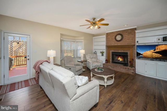 106 CHESTERFIELD CT, Locust Grove, VA 22508