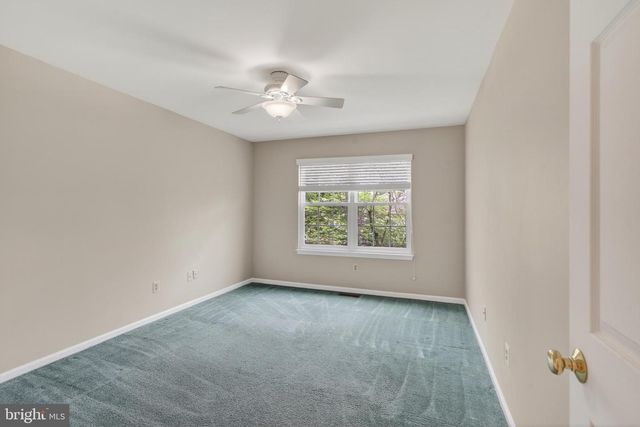 297 STANTON CT, Glen Mills, PA 19342