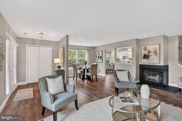 297 STANTON CT, Glen Mills, PA 19342
