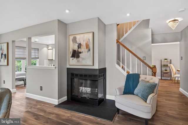 297 STANTON CT, Glen Mills, PA 19342