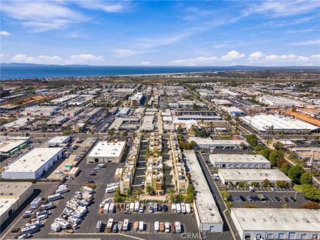 797 Leeward, Costa Mesa, CA 92627