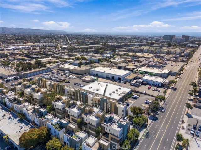 797 Leeward, Costa Mesa, CA 92627