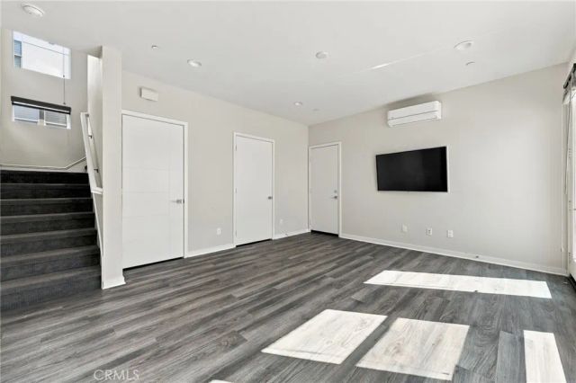 797 Leeward, Costa Mesa, CA 92627