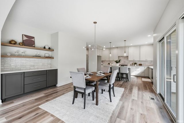9836 Gala Cove, Fort Wayne, IN 46835
