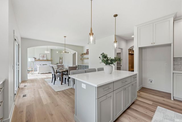 9836 Gala Cove, Fort Wayne, IN 46835