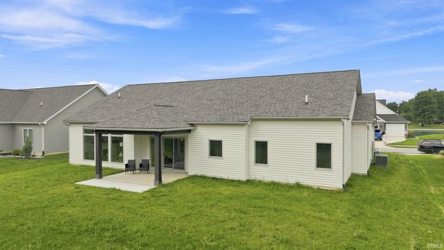 9836 Gala Cove, Fort Wayne, IN 46835
