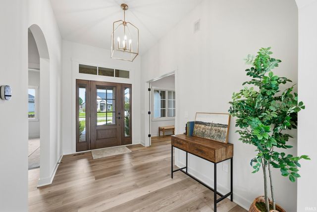 9836 Gala Cove, Fort Wayne, IN 46835