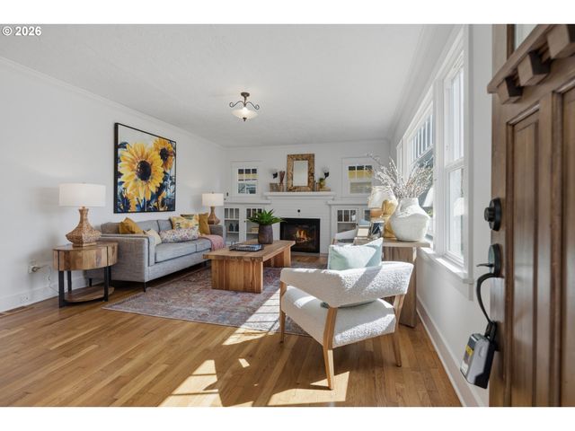 2313 GRANT St, Vancouver, WA 98660