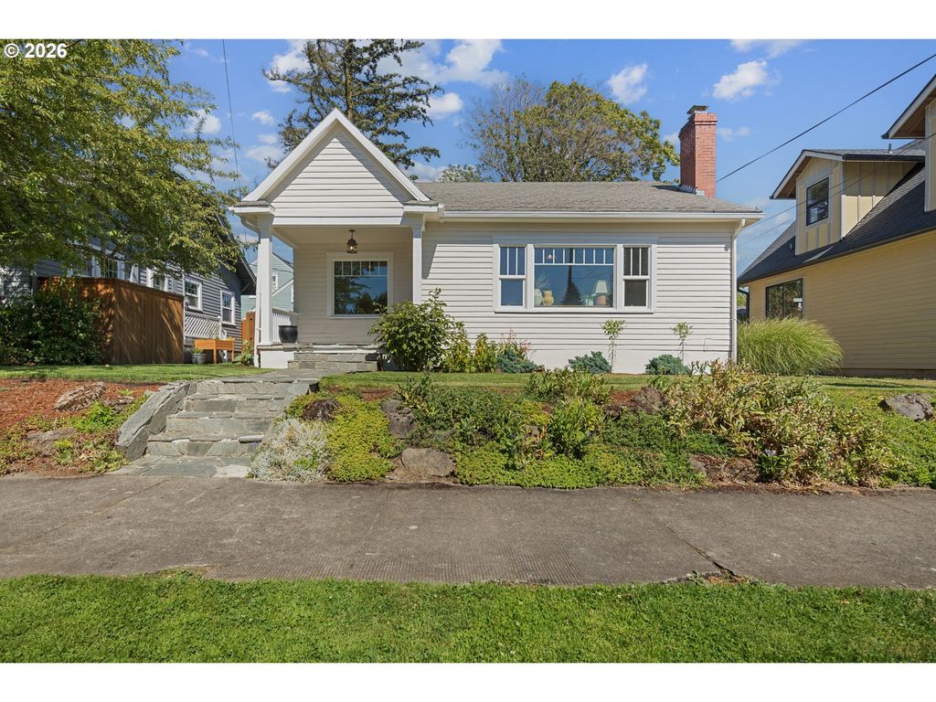 2313 GRANT St, Vancouver, WA 98660