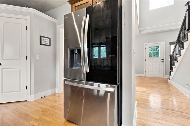 1820 N 160th Street, Basehor, KS 66007
