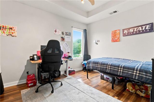 1820 N 160th Street, Basehor, KS 66007