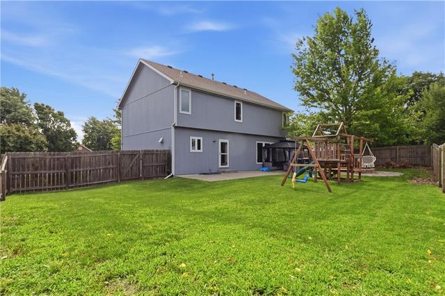 1820 N 160th Street, Basehor, KS 66007