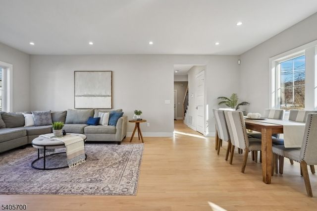 8 Willow St, Millburn Twp., NJ 07041