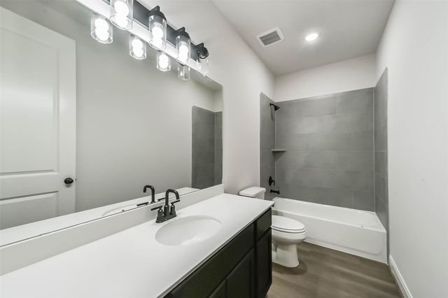5326 Camp Creek Road, Baytown, TX 77523