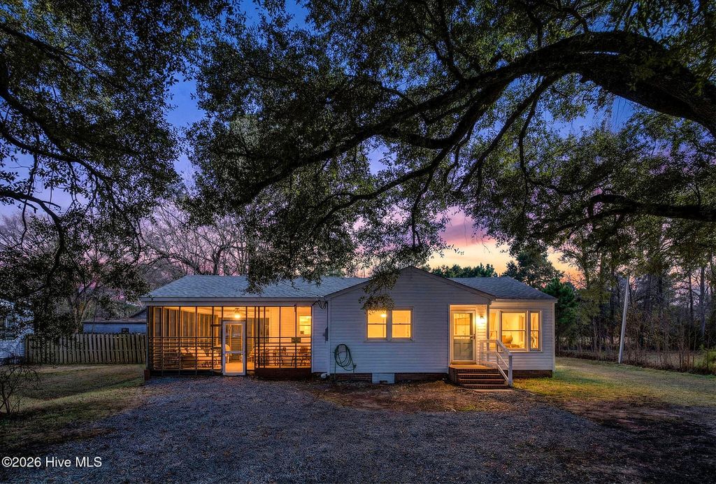 4516 Castle Hayne Road, Castle Hayne, NC 28429