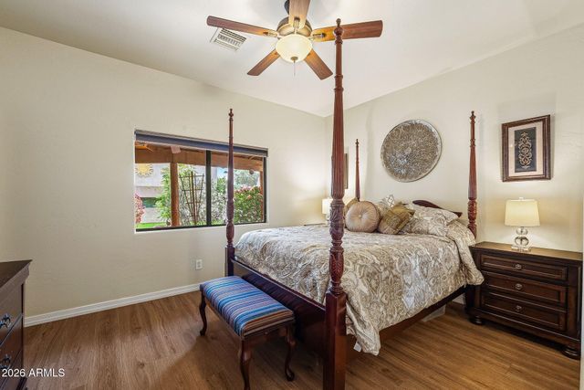 1802 E STELLA Lane, Phoenix, AZ 85016