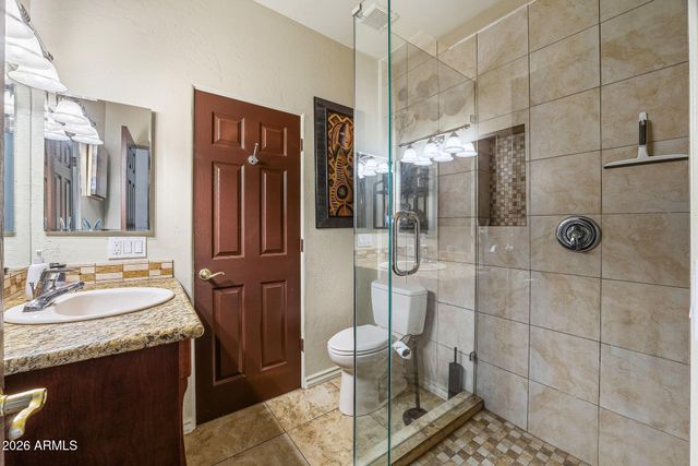 1802 E STELLA Lane, Phoenix, AZ 85016