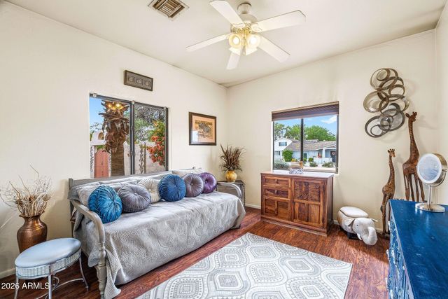 1802 E STELLA Lane, Phoenix, AZ 85016