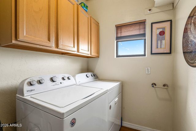 1802 E STELLA Lane, Phoenix, AZ 85016