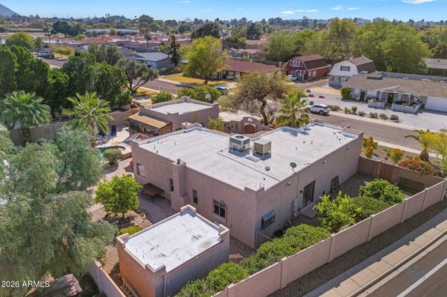 1802 E STELLA Lane, Phoenix, AZ 85016