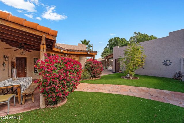 1802 E STELLA Lane, Phoenix, AZ 85016