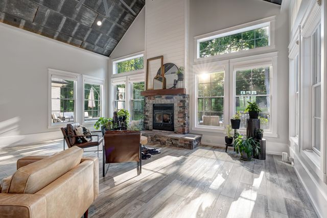 4715 Ritas Pvt Way, Franklin, TN 37064