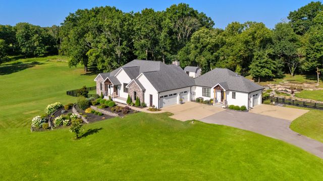 4715 Ritas Pvt Way, Franklin, TN 37064