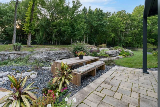4715 Ritas Pvt Way, Franklin, TN 37064