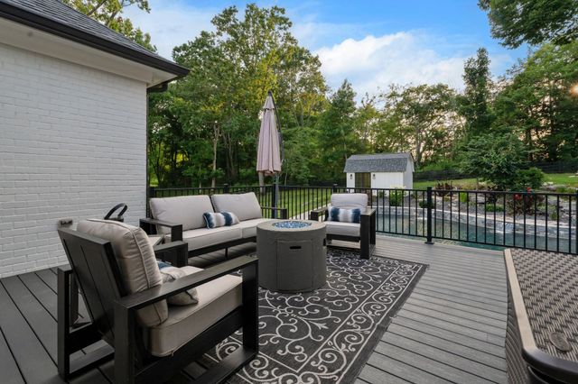 4715 Ritas Pvt Way, Franklin, TN 37064