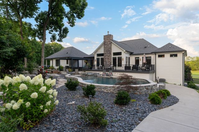 4715 Ritas Pvt Way, Franklin, TN 37064
