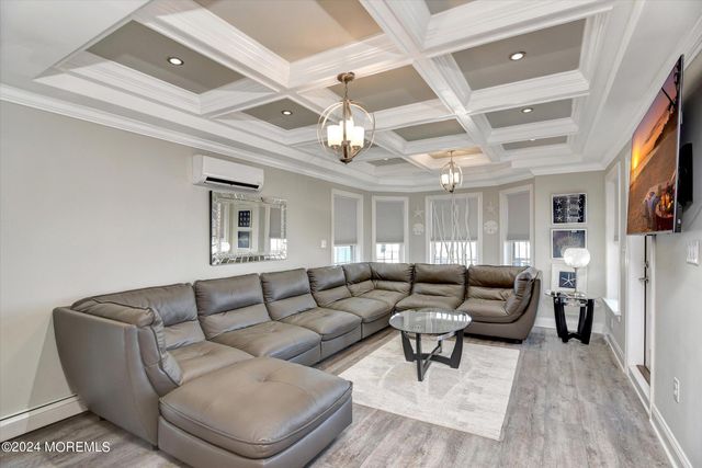 5 Fielder Avenue, Ortley Beach, NJ 08751