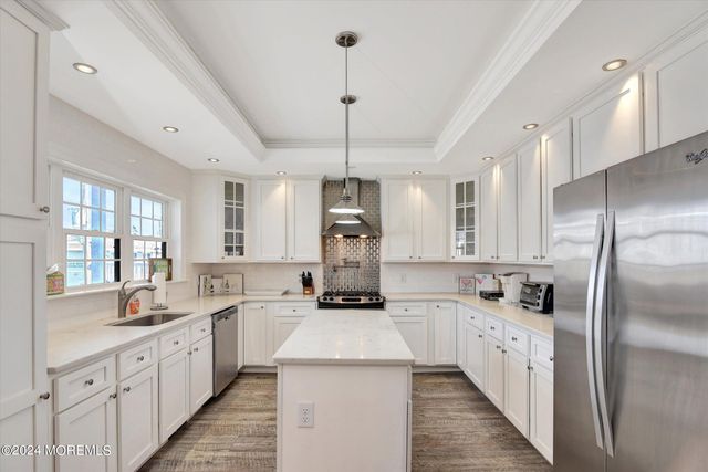 5 Fielder Avenue, Ortley Beach, NJ 08751