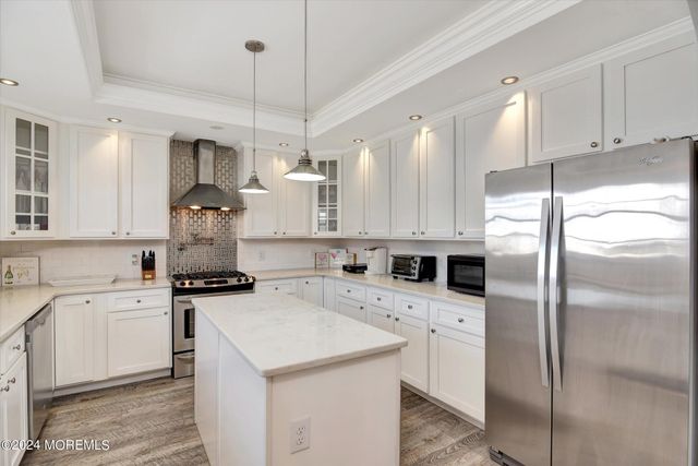 5 Fielder Avenue, Ortley Beach, NJ 08751