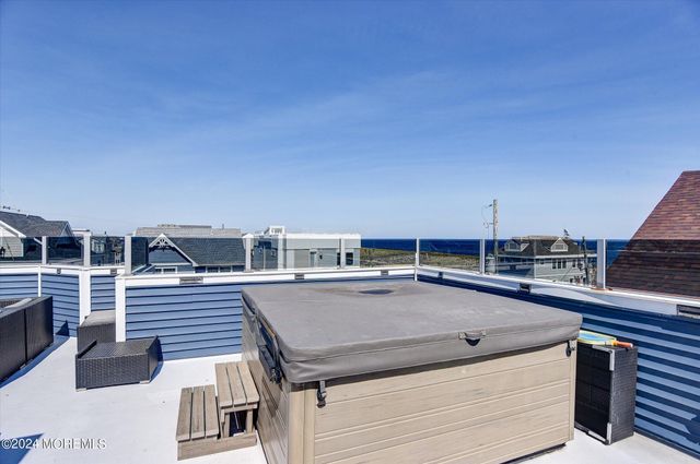 5 Fielder Avenue, Ortley Beach, NJ 08751