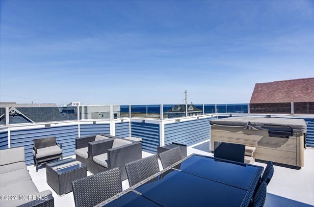 5 Fielder Avenue, Ortley Beach, NJ 08751