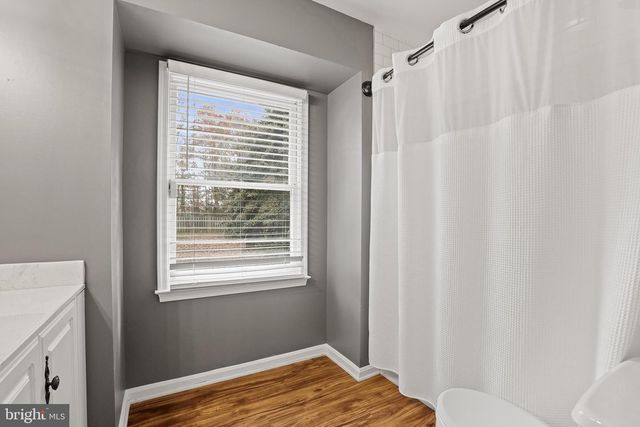 16 S POINTE LN, Fredericksburg, VA 22405